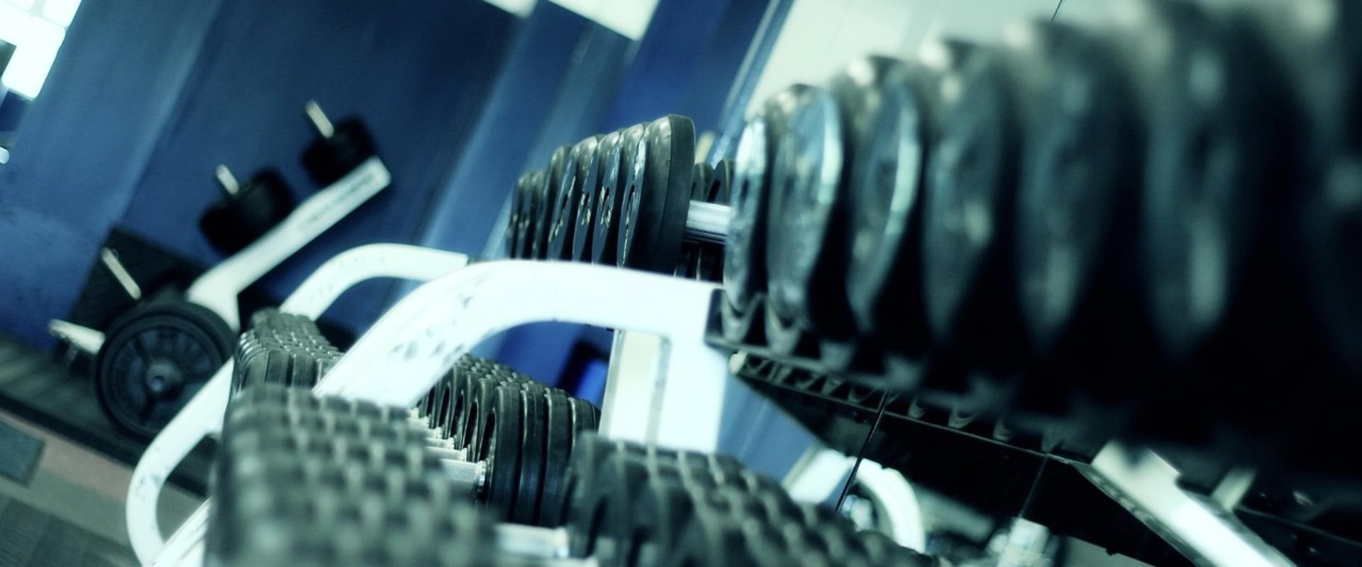 Enhance Arm Definition with Nonsurgical Fat Reduction & Workouts